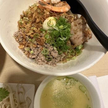 Ô MAI - Hu Tieu Nam Vang (dry) - Vietnamese Near Me - Amsterdam, New Hampshire