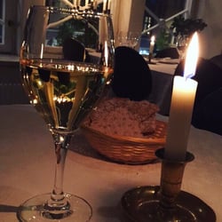 Folkbaren - Mysig miljö, speciellt höst- och vinterkvällar