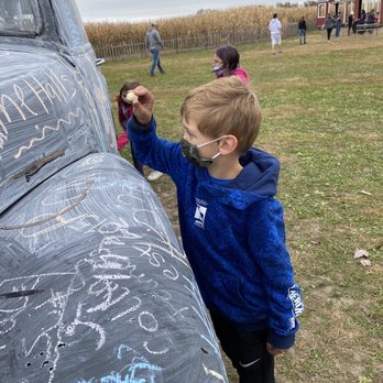 Schuster's Farm - Pumpkin Patches Near Me - Deerfield, Wisconsin