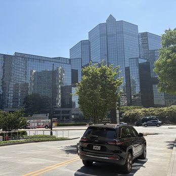 South City Kitchen - Outdoor view - Southern Near Me - Atlanta, Georgia