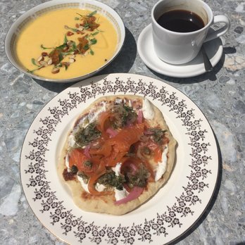 Hélico - Mango lassi and salmon gravlax - Cafes Near Me - Montreal, Quebec
