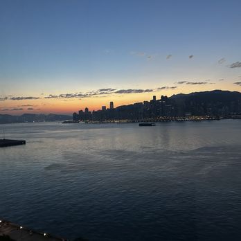 九龍香格里拉大酒店 - Our room with a view - Hotels Near Me - Hong Kong, HK