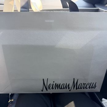 Neiman Marcus - Men's Clothing Near Me - St. Louis, Missouri Neiman Marcus - Men's Clothing Near Me - St. Louis, Missouri
