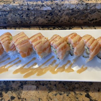 Sushi Plus - Crush Washington roll - Japanese Near Me - Fountain Valley, California Sushi Plus - Crush Washington roll - Japanese Near Me - Fountain Valley, California
