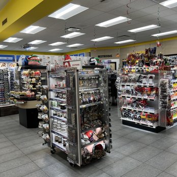 Love's Travel Stop - the inside of a store - Gas Stations Near Me - Leavenworth, Indiana Love's Travel Stop - the inside of a store - Gas Stations Near Me - Leavenworth, Indiana