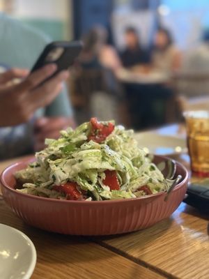 SKAF’S ON YORK by null