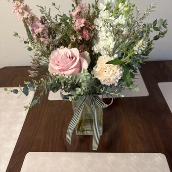 Pick Me - Floral arrangement - Florists Near Me - San Juan Capistrano, California Pick Me - Floral arrangement - Florists Near Me - San Juan Capistrano, California
