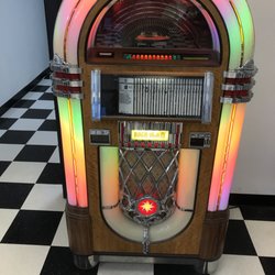 Shawn's Clip Joint - Keep it Classic!