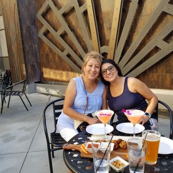 Zelda's 750 West - Tandoori Chicken Wings Greta Garbo x2 - Lounges Near Me - Lancaster, California Zelda's 750 West - Tandoori Chicken Wings Greta Garbo x2 - Lounges Near Me - Lancaster, California