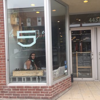 Café Jardin - Cafes Near Me - Montreal, Quebec