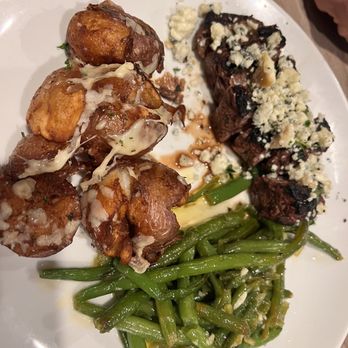 HighDive Kitchen + Bar - Black and blue iron steak - American Near Me - Kalamazoo, Michigan