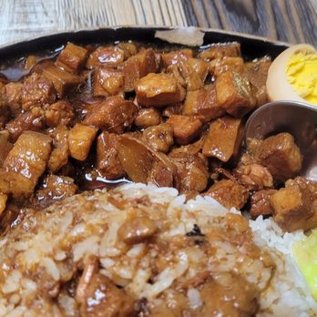 Luyixian - Braised pork rice (house special) - Shanghainese Near Me - Alhambra, California