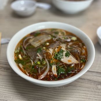 Rice and Spoon Vietnamese Cuisine - Spicy Beef Noodle Soup Bn B Hu - Vietnamese Near Me - Newark, California Rice and Spoon Vietnamese Cuisine - Spicy Beef Noodle Soup Bn B Hu - Vietnamese Near Me - Newark, California