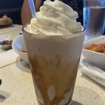 The Counter - Banana Split Shake - Burgers Near Me - Honolulu, Hawaii The Counter - Banana Split Shake - Burgers Near Me - Honolulu, Hawaii