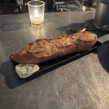 Jacqueline - Bread and herb butter - Cocktail Bars Near Me - Portland, Oregon