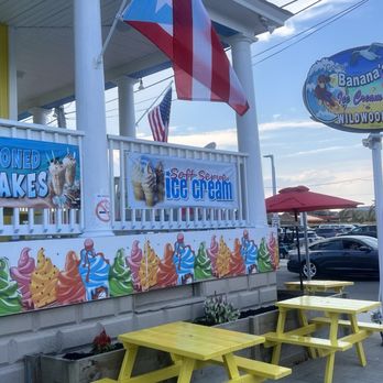 Banana's Ice Cream Cafe - Ice Cream & Frozen Yogurt Near Me - Wildwood, New Jersey Banana's Ice Cream Cafe - Ice Cream & Frozen Yogurt Near Me - Wildwood, New Jersey
