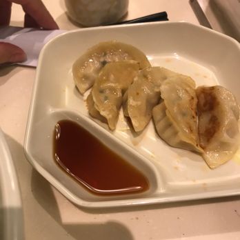 蓬萊拉麵屋 - Dumplings - Japanese Near Me - Hong Kong, HK