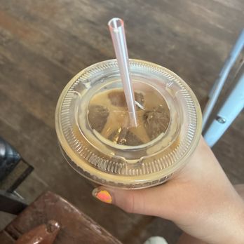 Java Junction - Iced Vanilla Latte with Coffee Ice Cubes - Coffee & Tea Near Me - Gaithersburg, Maryland