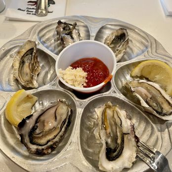 The Lobster Trap - Oysters - Seafood Near Me - Avalon, California The Lobster Trap - Oysters - Seafood Near Me - Avalon, California