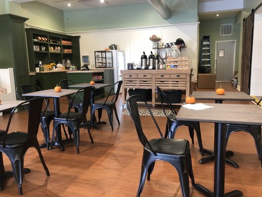 Feast Gourmet Market and Eatery by null