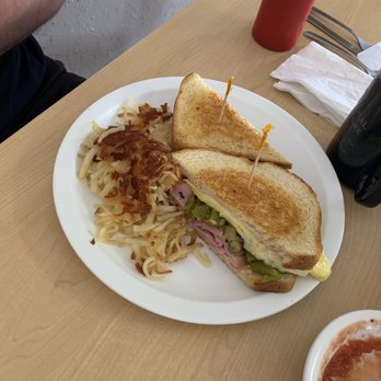 Our Country Kitchen - American Near Me - Alamogordo, New Mexico