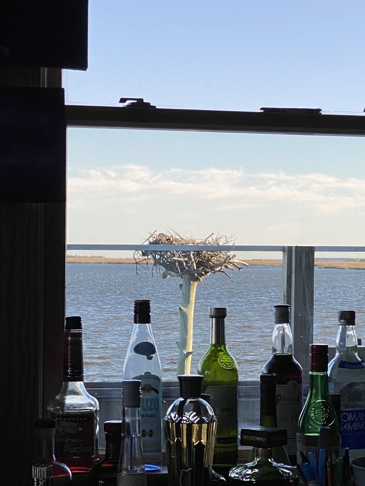 Basnight's Lone Cedar Cafe