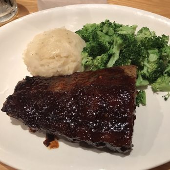 BJ's Restaurant & Brewhouse - Half rack of ribs with mash potatoes & broccoli - Pizza Near Me - Brea, California BJ's Restaurant & Brewhouse - Half rack of ribs with mash potatoes & broccoli - Pizza Near Me - Brea, California