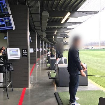 Topgolf - Lower level hitting area - New American Near Me - Edison, New Jersey
