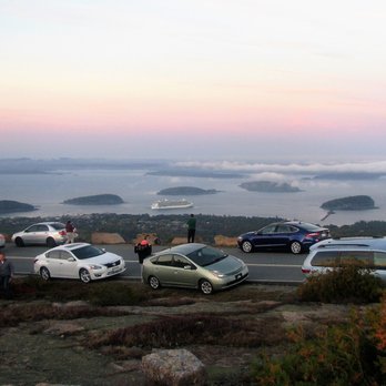 Cadillac Mountain - Looking to the east, this a section of the road up where people obviously park on the shoulders and take in the view over Bar Harbor, Maine. - Parks Near Me - Bar Harbor, Maine