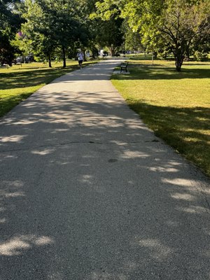 Lincoln Park by null