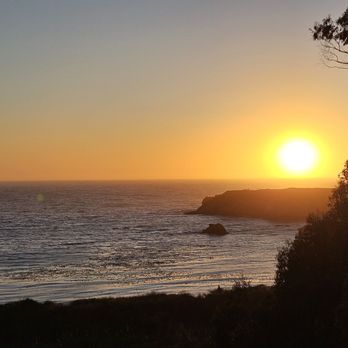 North Cliff Hotel - Sunset from the balcony - Hotels Near Me - Fort Bragg, California North Cliff Hotel - Sunset from the balcony - Hotels Near Me - Fort Bragg, California