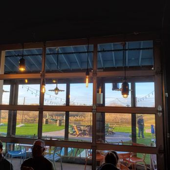 Crooked Hammock Brewery - Brewpubs Near Me - Middletown, Delaware Crooked Hammock Brewery - Brewpubs Near Me - Middletown, Delaware