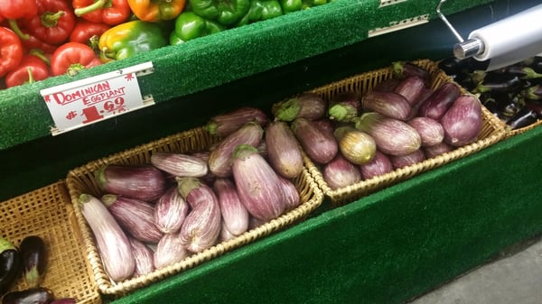 Manhattan Fruit Exchange by null