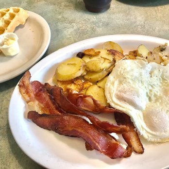 Country Waffles - All American platter with bacon. - Breakfast & Brunch Near Me - Chico, California