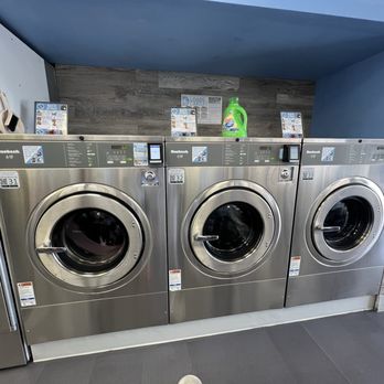 Bubbles LaundryRoom - As of 6/17/25, 6 loads $6.50 - Laundromat Near Me - Cypress, California