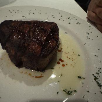 Hal’s The Steakhouse - Filet minon - Steakhouses Near Me - Nashville, Tennessee Hal’s The Steakhouse - Filet minon - Steakhouses Near Me - Nashville, Tennessee