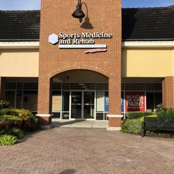 AdventHealth Sports Med & Rehab - Our Dr. Phillips Sports Med & Rehab location is here to help you heal and feel strong.