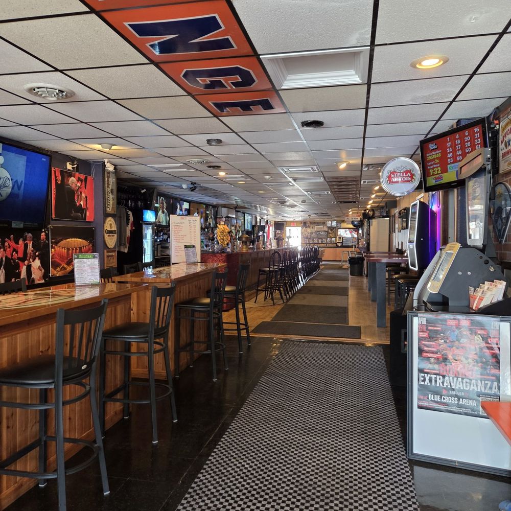 Hermit’s - Interior, order food in the back - Food Trucks Near Me - Syracuse, New York Hermit’s - Interior, order food in the back - Food Trucks Near Me - Syracuse, New York