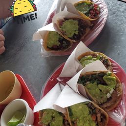 AMAZING tacos!!! Fresh, hot and oh so tasty!