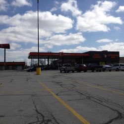 Fleet Farm - Auto center & Gas Mart