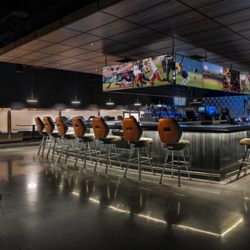WSKY Bar + Grill