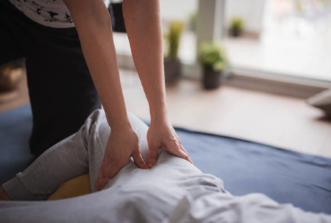 We’re in this together! - You and I will be a team in getting to the root of your issues; we’ll work together to address your physical problems, not just treat symptoms, and to create true, deep healing. In addition to the hands-on therapy I’ll provide, I will also teach you techniques that you can use yourself (in between visits and long after your treatments with me) to further your healing and create the long-lasting wellness you desire. We’re in this together! - You and I will be a team in getting to the root of your issues; we’ll work together to address your physical problems, not just treat symptoms, and to create true, deep healing. In addition to the hands-on therapy I’ll provide, I will also teach you techniques that you can use yourself (in between visits and long after your treatments with me) to further your healing and create the long-lasting wellness you desire.