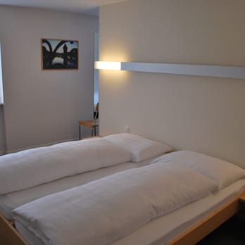 Hotel Engel - Schlichte Standard Zimmer - Swiss Food Near Me - Stans, NW Hotel Engel - Schlichte Standard Zimmer - Swiss Food Near Me - Stans, NW