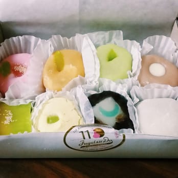 Fugetsu-Do - Candy Stores Near Me - Los Angeles, California