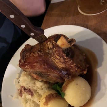 Hofbräu Berlin - Crispy Pork Knuckle - Bavarian Near Me - Berlin, BE