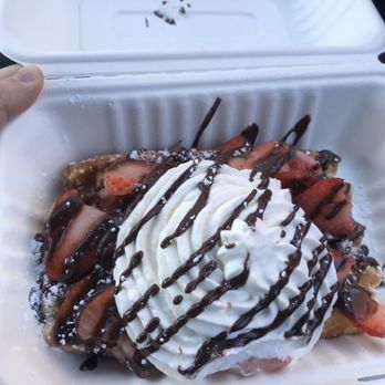 The Waffle Window - Strawberry Nutella Waffle - Breakfast & Brunch Near Me - Portland, Oregon The Waffle Window - Strawberry Nutella Waffle - Breakfast & Brunch Near Me - Portland, Oregon