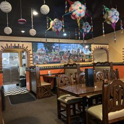 Fiesta Mexicana - Inside