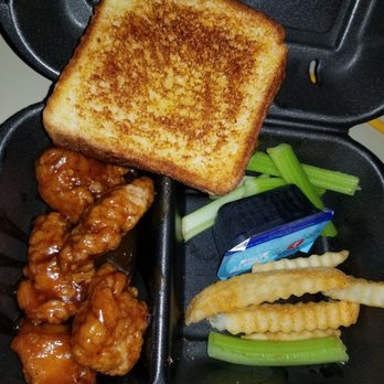 Zaxbys - Im very upset. Opened my meal to see ONLY four french fries. - Chicken Wings Near Me - Stone Mountain, Georgia