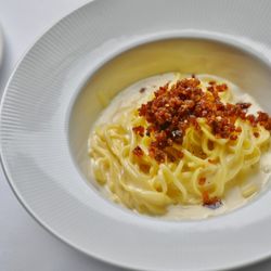 Tarjarin Fresh spaghettini, Parma ham, Parmesan fondue