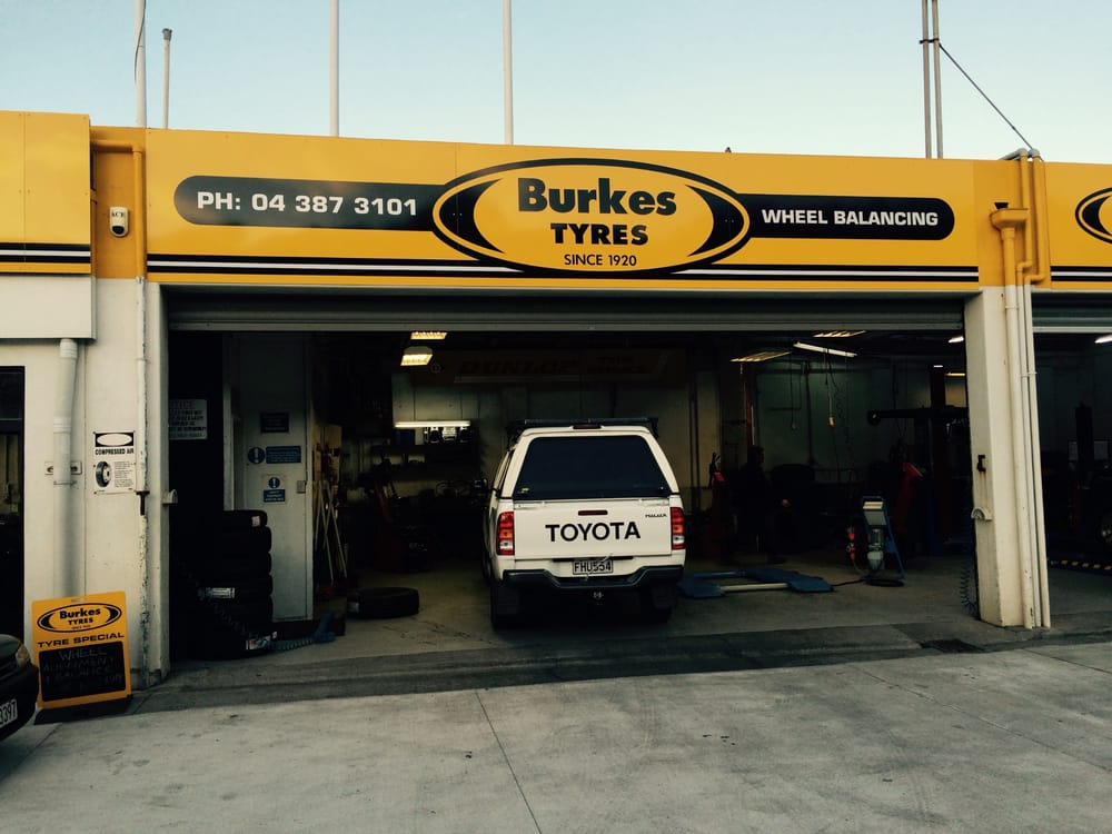 Burkes Tyres